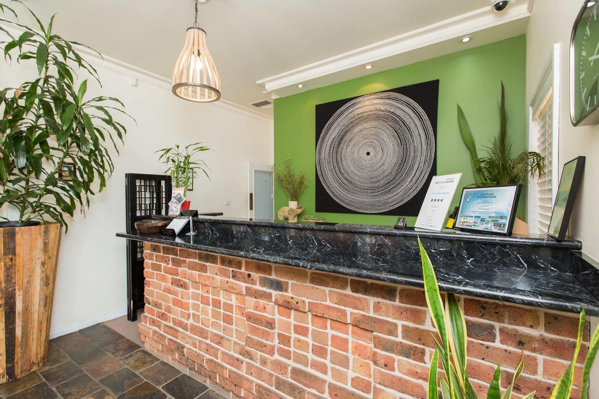 Lincoln Cottage Motor Inn Wagga Wagga Luaran gambar