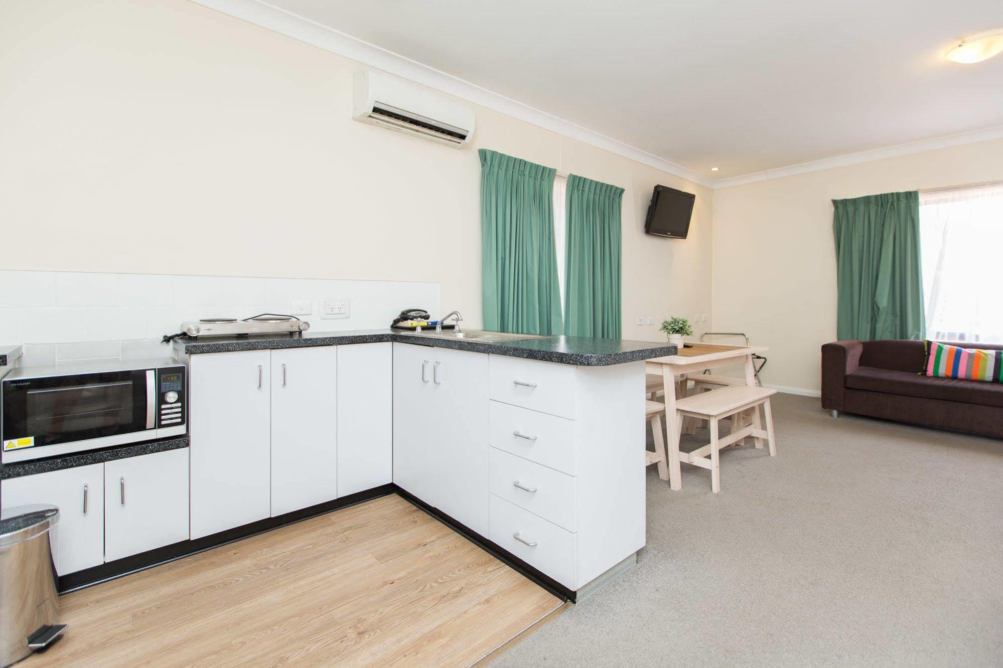 Lincoln Cottage Motor Inn Wagga Wagga Luaran gambar